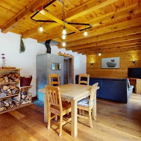 Chalet Mountain Getaway In The Valley Trient VS
