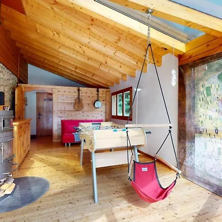 木屋 Mountain Getaway In The Valley
